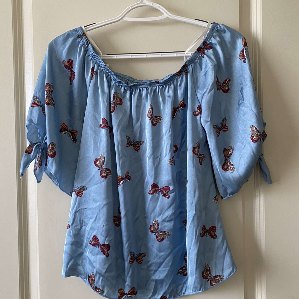 Off shoulder top